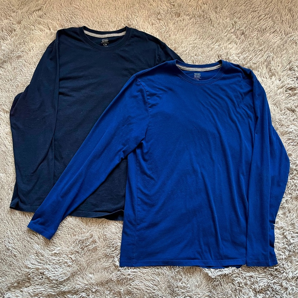 2 for 1! Old Navy blue soft washed long sleeve